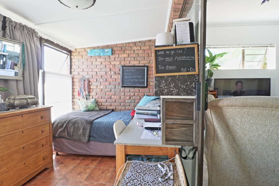 3 Bedroom Property for Sale in Hartenbos Heuwels Western Cape